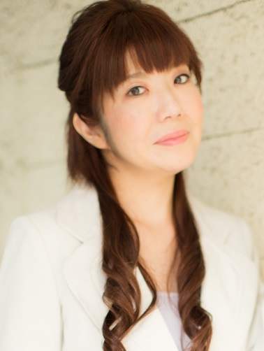 綾垣 真奈美